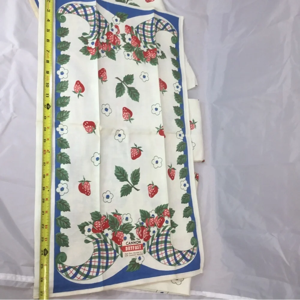 6 CANNON Part Linen Kitchen DISH TOWELS NEW USA Strawberries VTG NOS